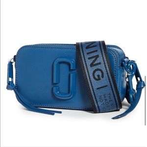 Marc Jacobs Hudson River Blue Snapshot Bag!